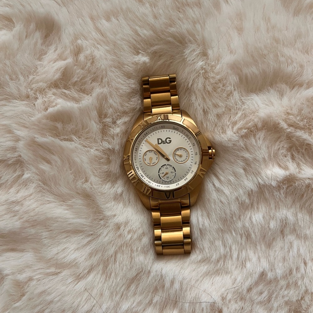 Dolce and Gabbana gold watch